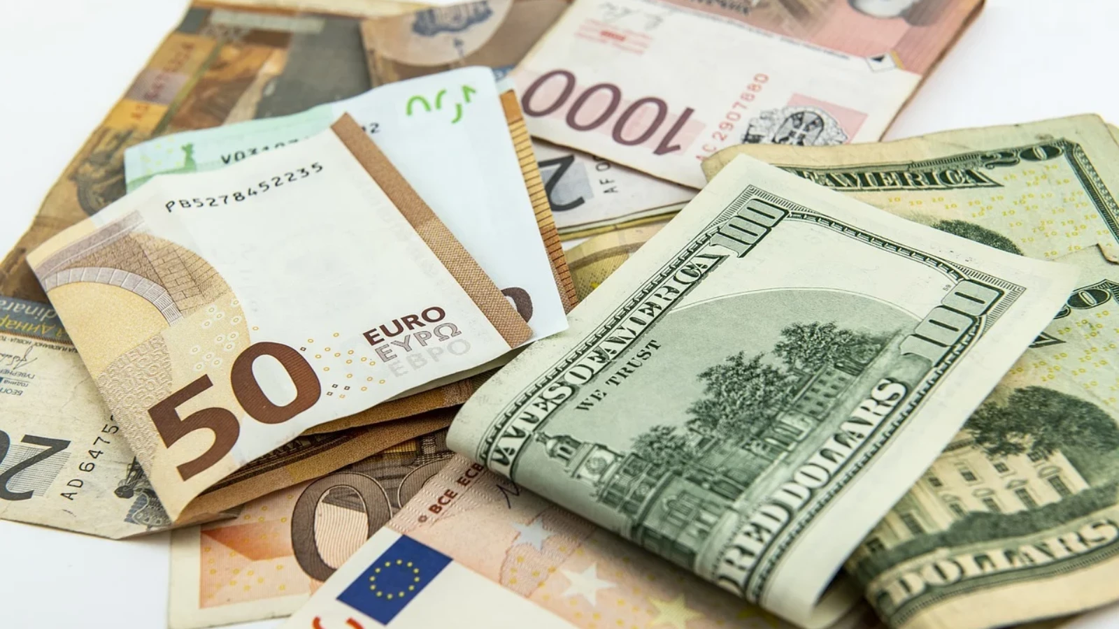 Dolar ve euro güne nasıl başladı?