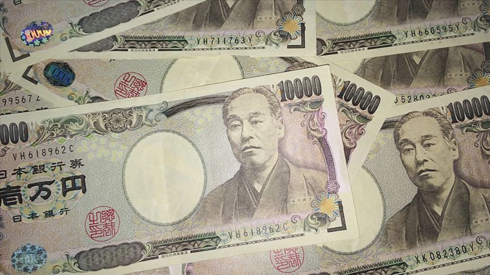 Japonya'da zayıf "yen" krizi tırmanıyor