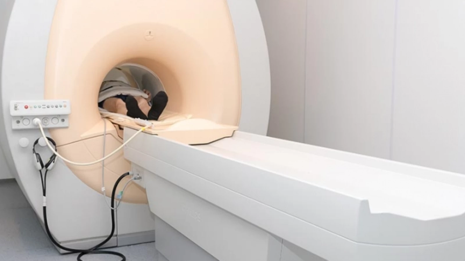 Gamma Knife, radyo cerrahisindeki ilk mükemmeliyet merkezi oldu