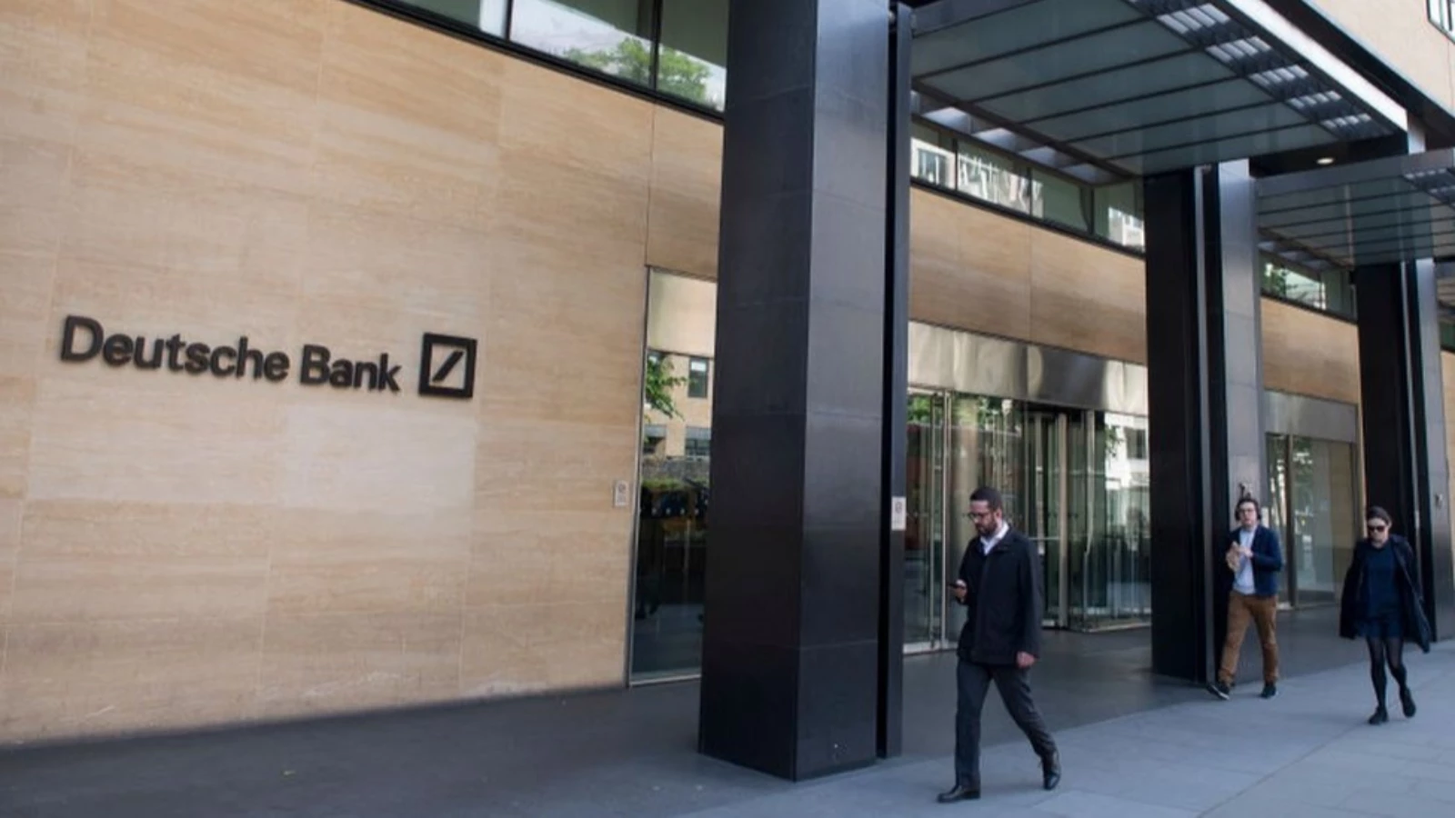 Deutsche Bank'tan Almanya'ya Enerji Uyarısı!