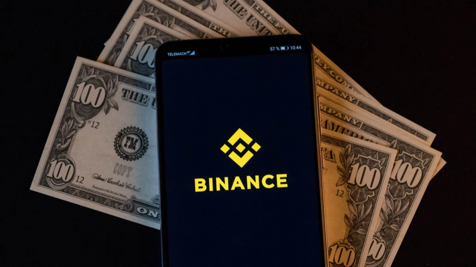 Binance, Coinbase'i Geride Bıraktı!