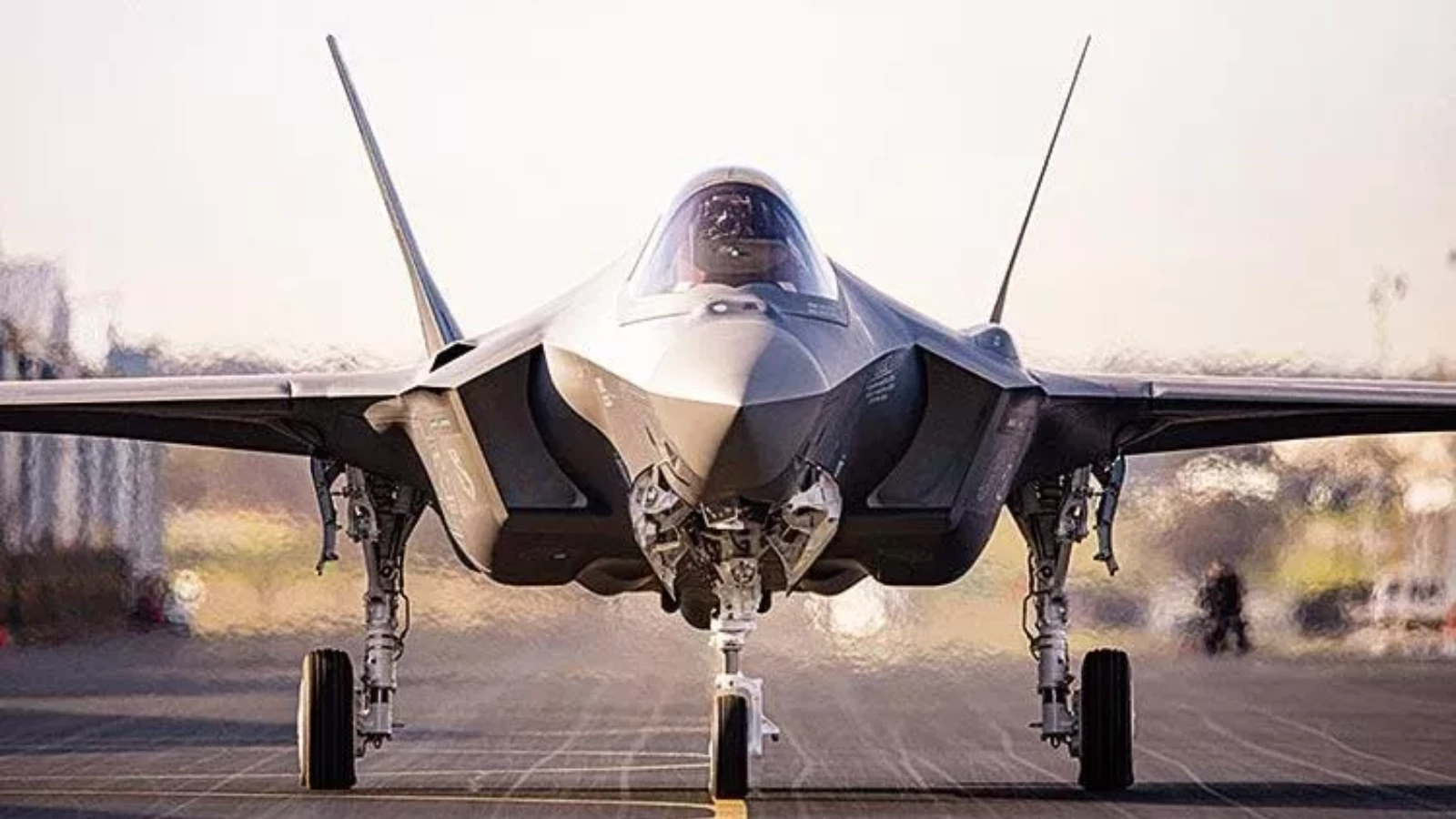 ABD Almanya'ya 8,4 Milyar Dolarlık F-35 Onay