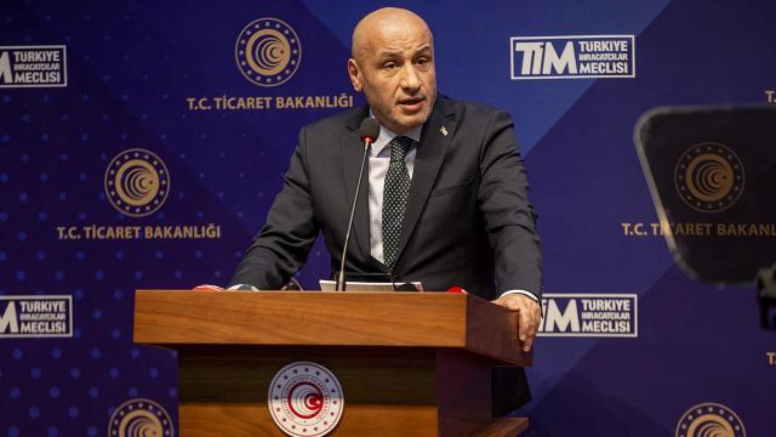 TİM Başkanı'ndan 248 Milyar Dolarlık İhracata Övgü