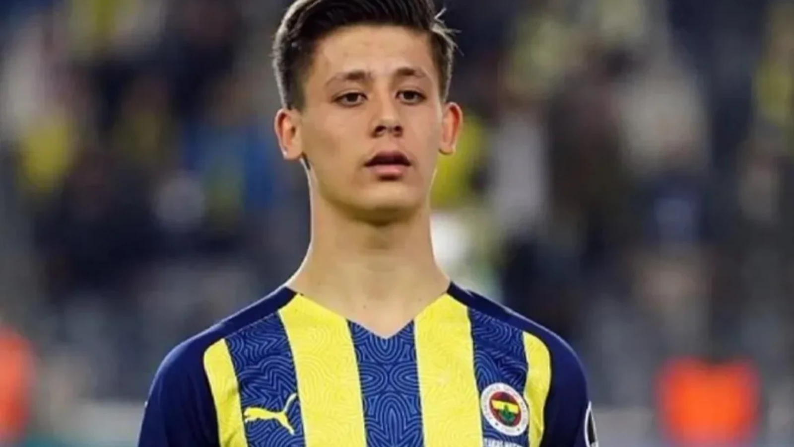 Fenerbahçe'de 10 Numaranın Yeni Sahibi Arda Güler Oldu