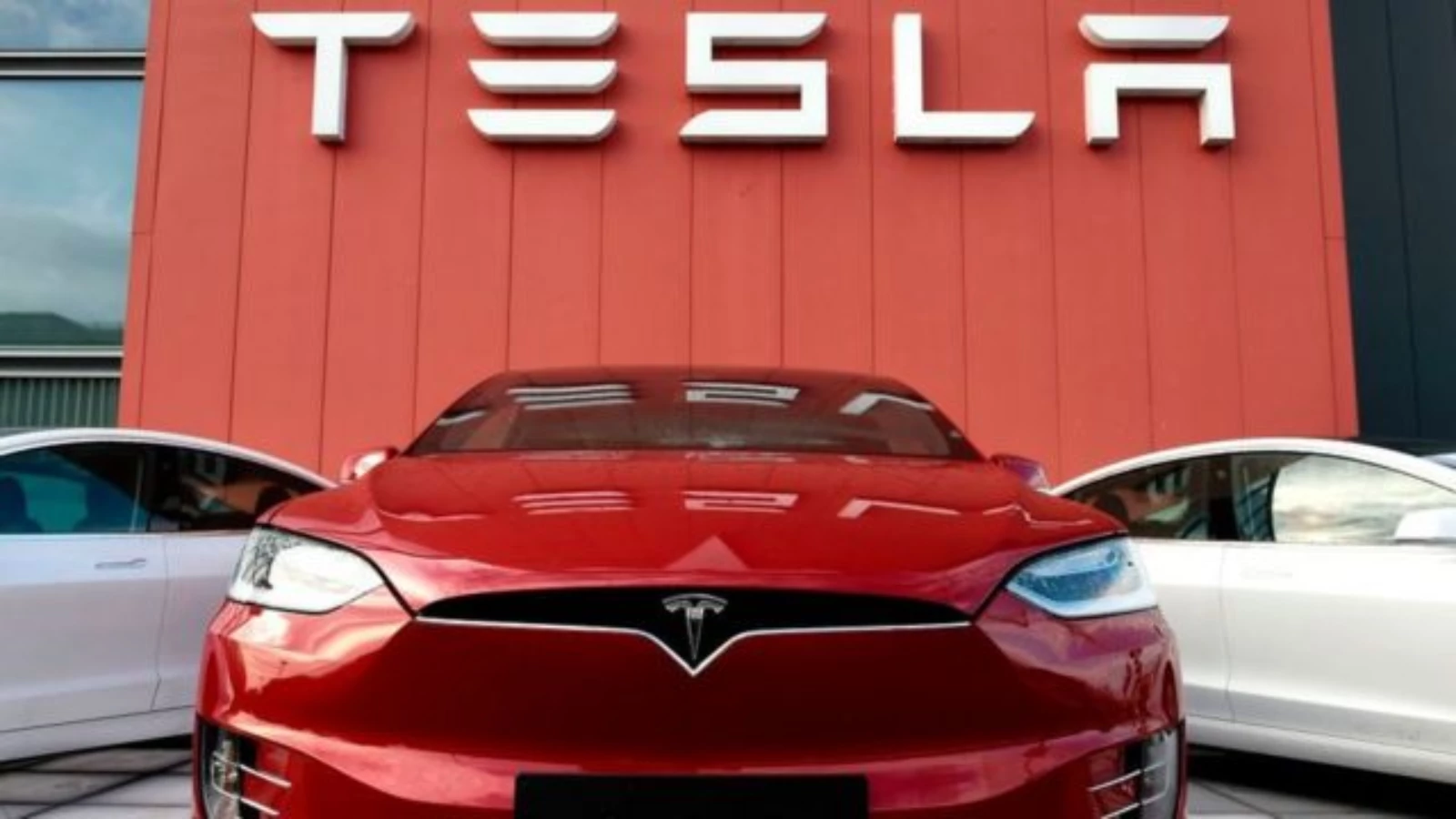 Tesla'dan 3 Milyonu Aşan Araba Üretimi