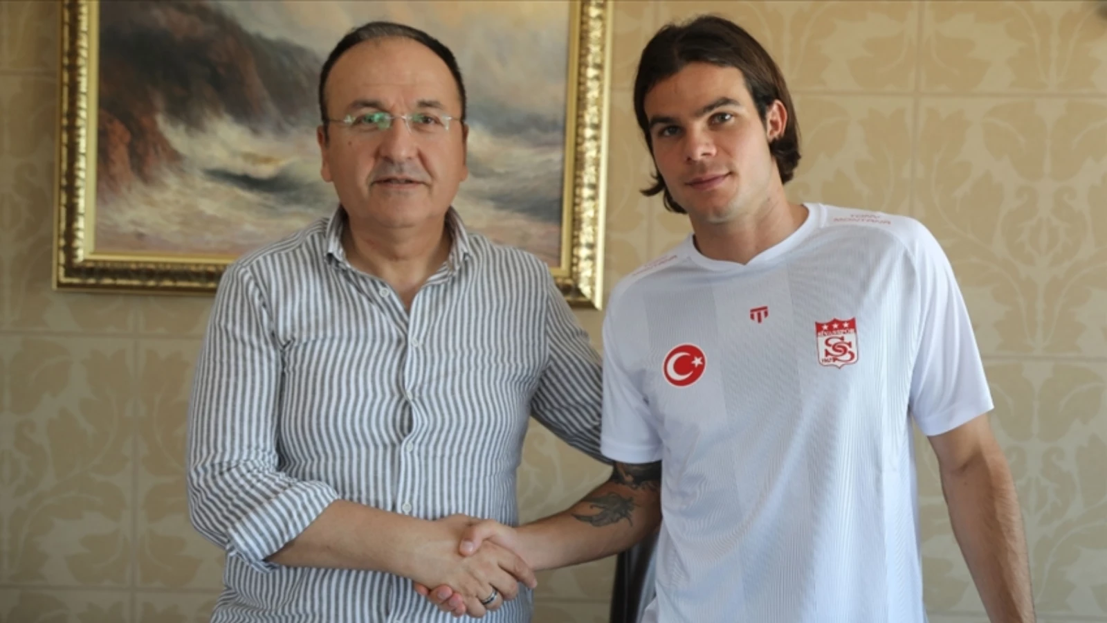 Sivasspor, Charilaos Charisis'i Transfer Etti