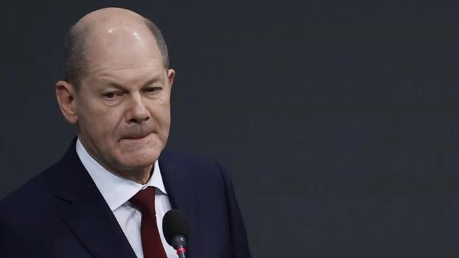 Scholz: Siyasi Bir Çözüme İhtiyaç Var