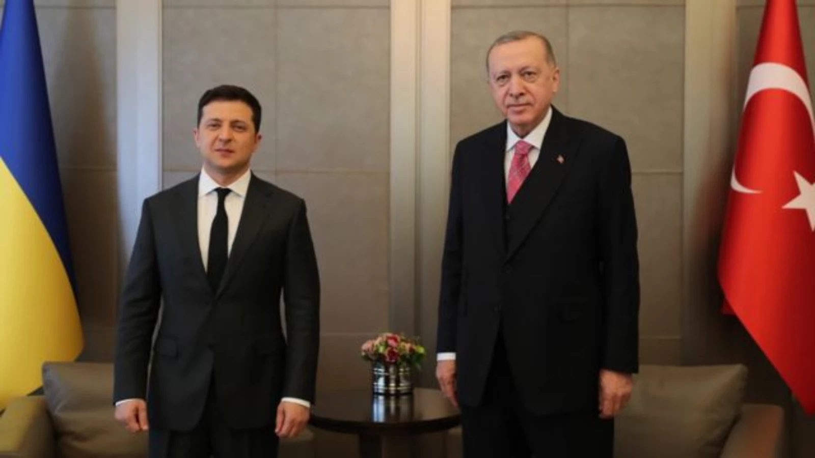 Erdoğan ve Zelenskiy Arasında Görüşme Başladı