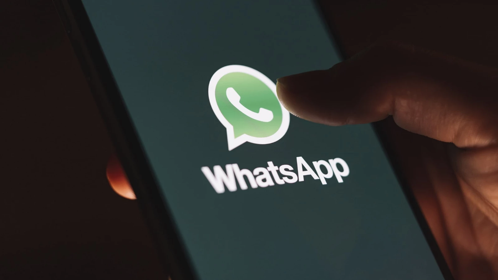 WhatsApp iOS Uygulamasına Durum Güncellemesi Geliyor