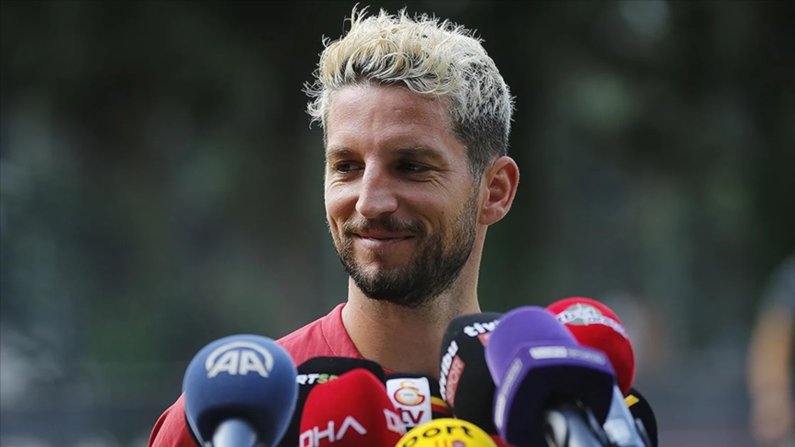 Mertens: "Galatasaray'ı Tercih Etmemin En Büyük Sebebi, En Büyük Kulüp Olması"