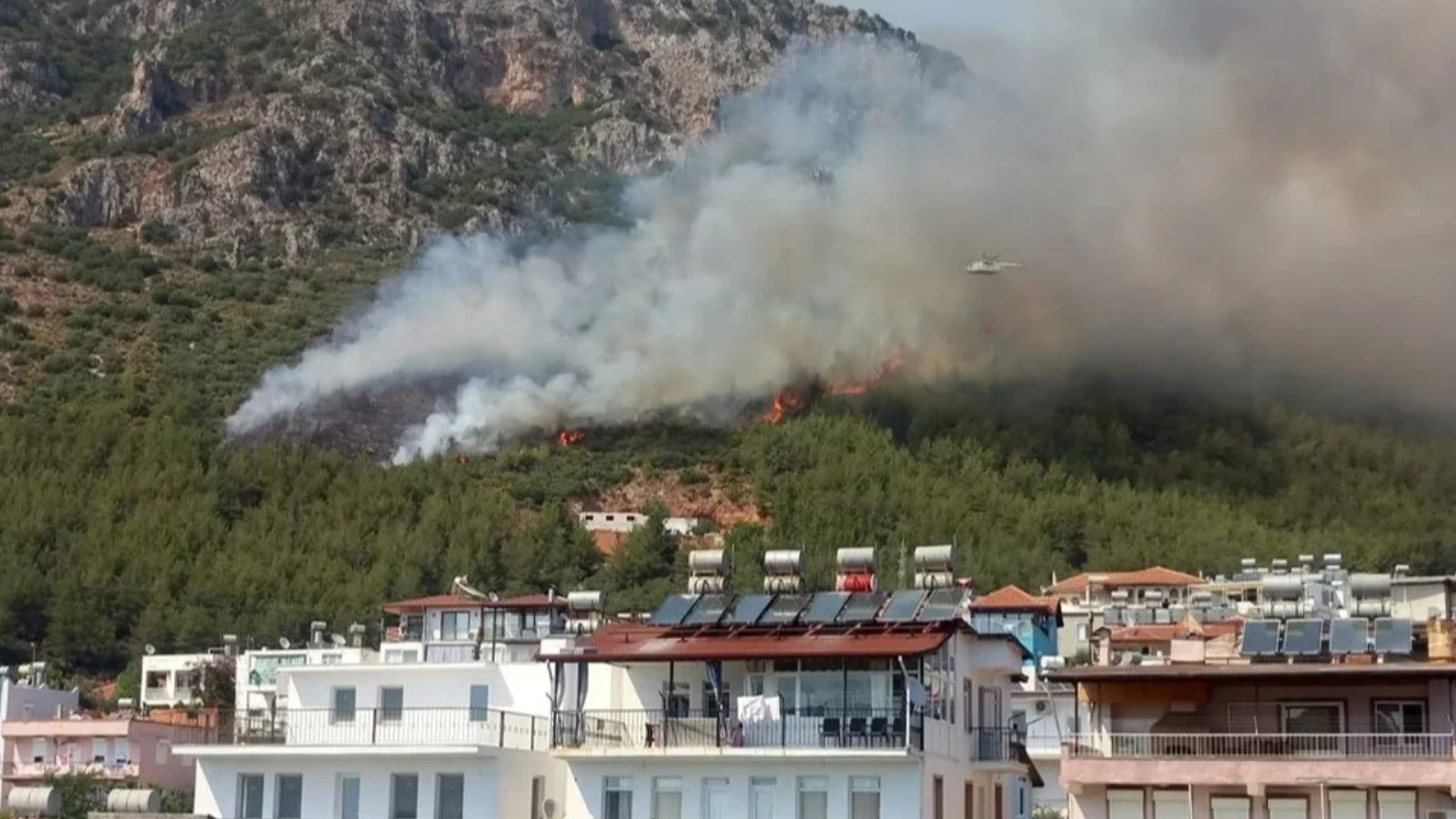 Antalya'nın Kaş İlçesinde Orman Yangını