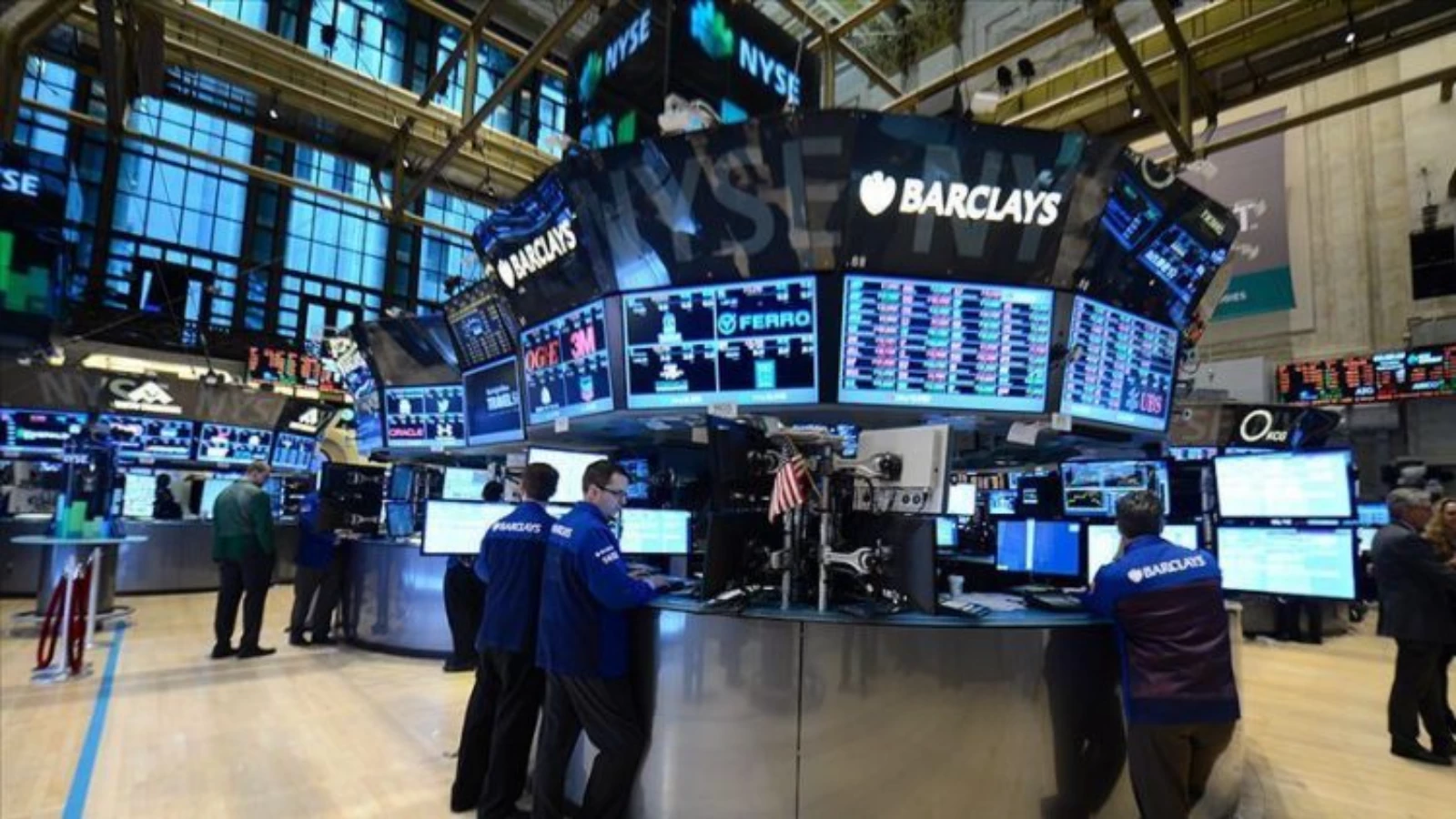 Dow Jones, Nasdaq ve S&P 500 Endeksi Satıcılı Açıldı