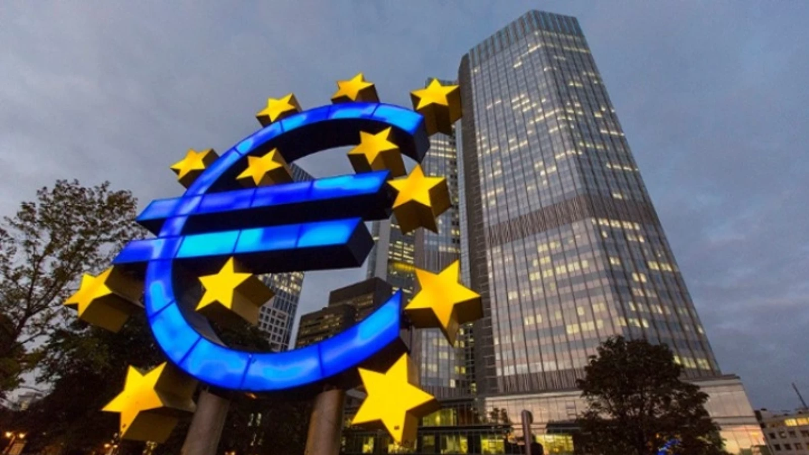 ECB Agresif Faiz Artışını Sürdürebilir!