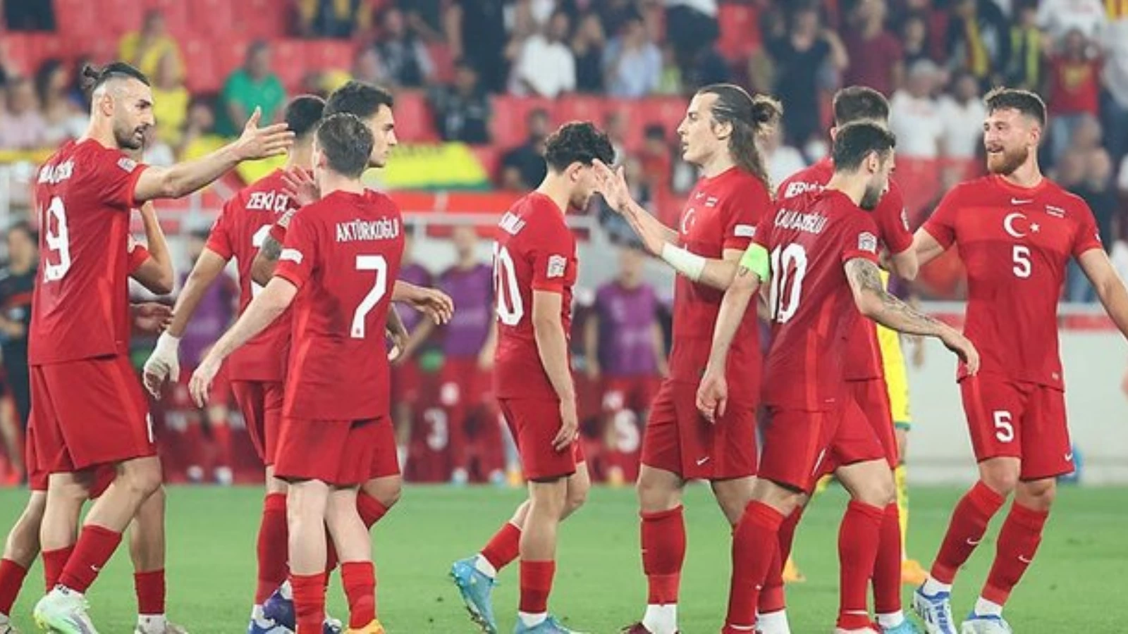 A Milli Futbol Takımı Aday Kadrosunda Değişiklik Yapıldı