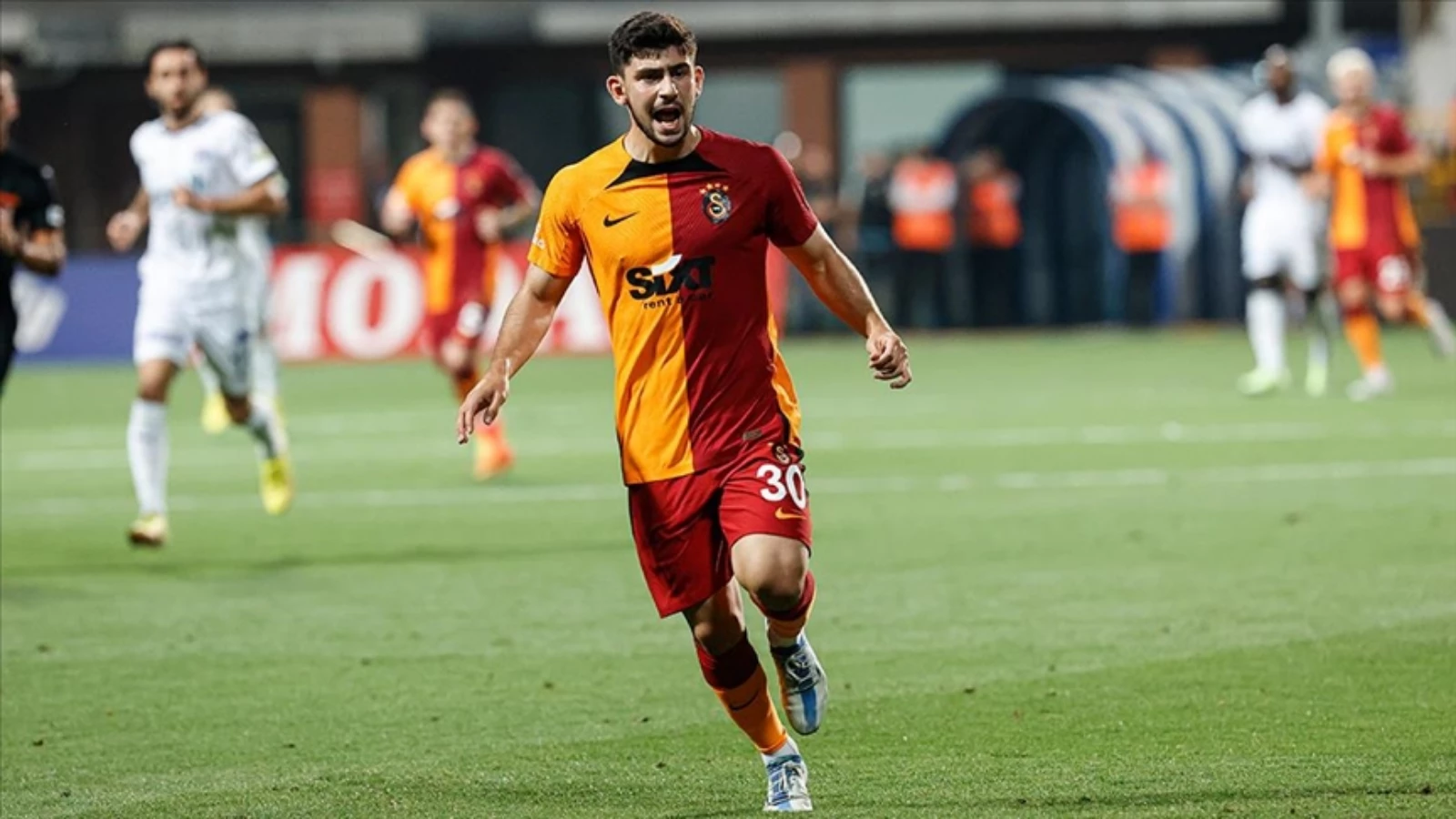 Galatasaray'dan Yusuf Demir Girişimi