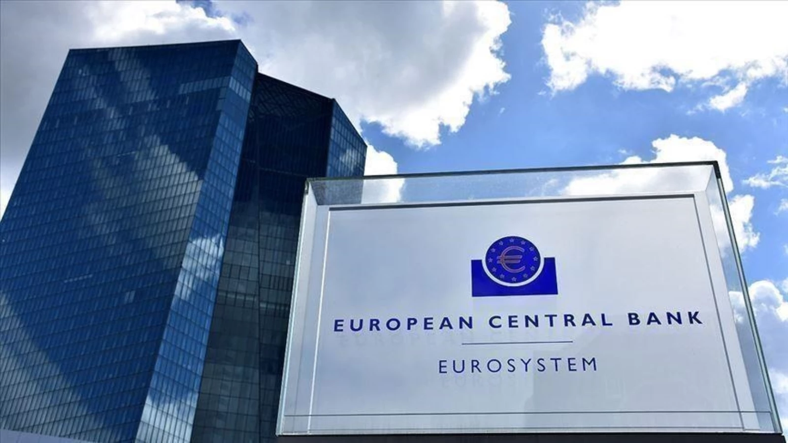 ECB'den Sert Faiz Arttırımına Yönelik Sinyaller Sürüyor!