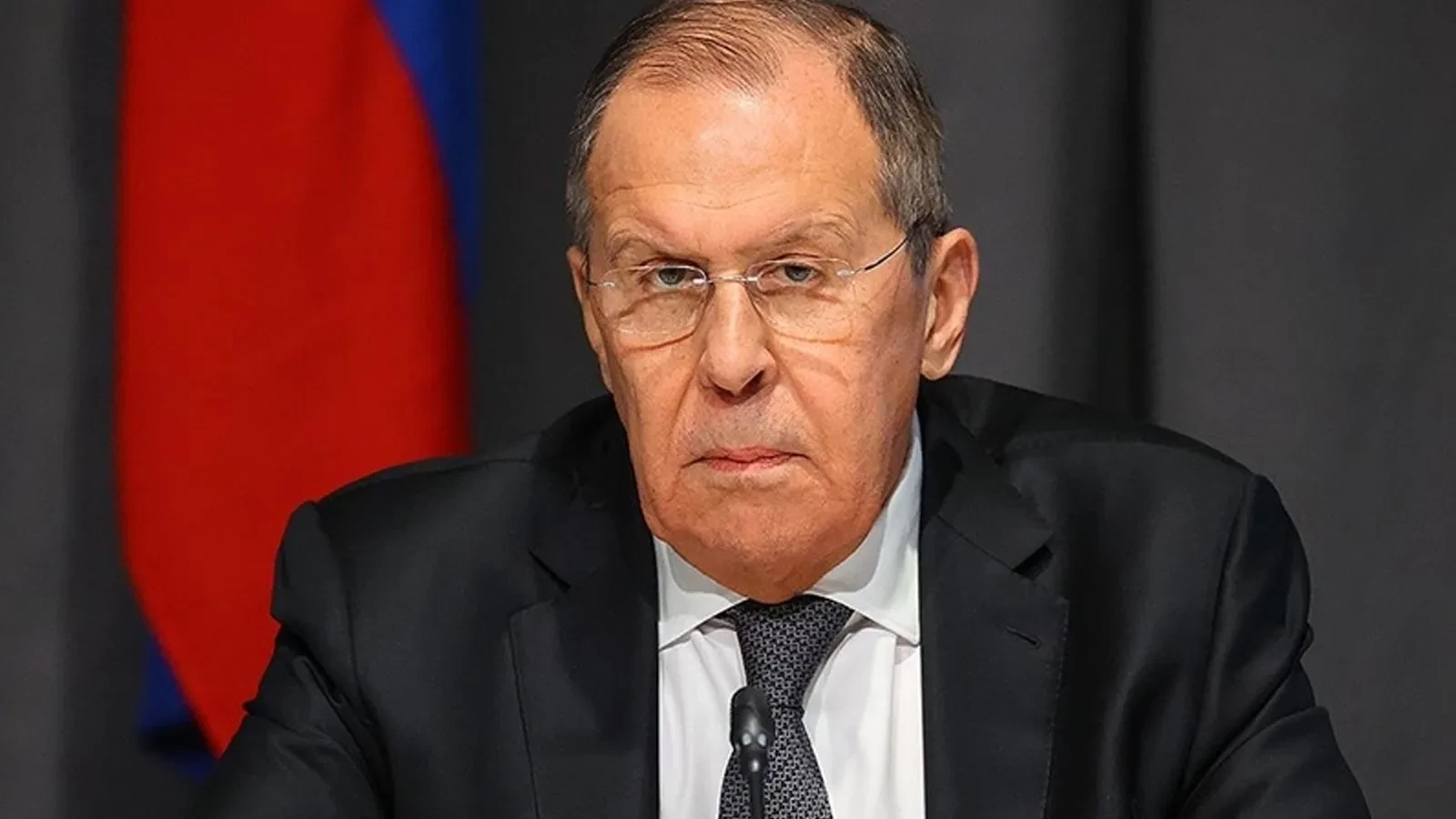 Lavrov Rusya Batı’nın Askeri Makinesiyle Karşı Karşıya