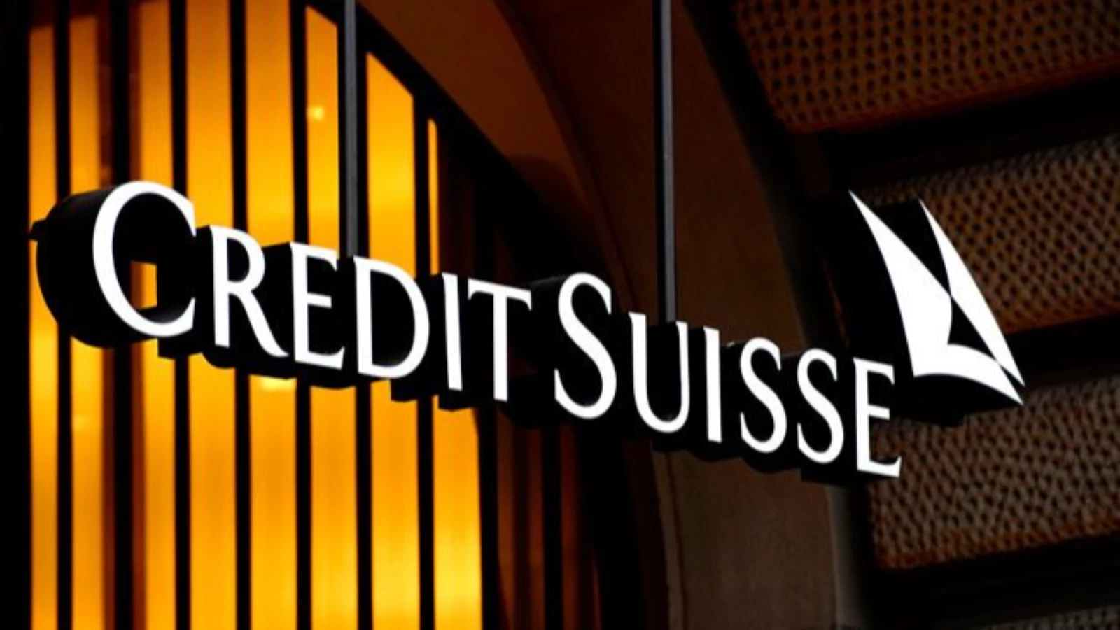 Credit Suisse Hisseleri Çakıldı, Bankacılık Krizi Patlayabilir!