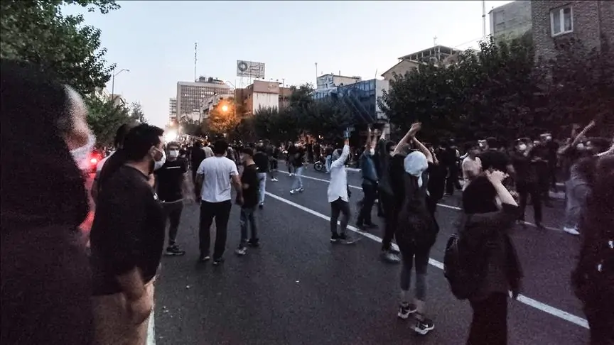 İran'da Sular Durulmuyor: Protestolar Devam Ediyor