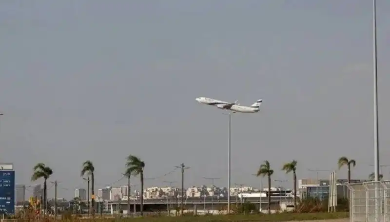Yemenli Husiler, Ben Gurion Havalimanı’nı Hedef Alarak Güvenlik Alarmı Yükseltti
