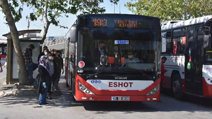 Zamlar Sürüyor! İzmir'de Toplu Ulaşıma Zam Yapıldı