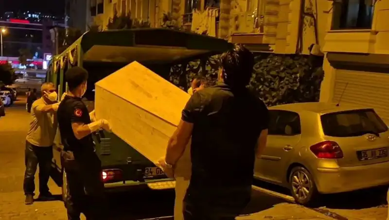 Esenyurt’ta Gizemli Kadın Ölümü: Olayın Perdesi Aralanıyor