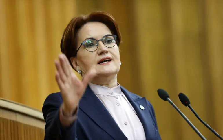 Tarihe Geçen Gün! Meral Akşener Sözünü Tutmadı ve Altılı Masadan Kalktı!