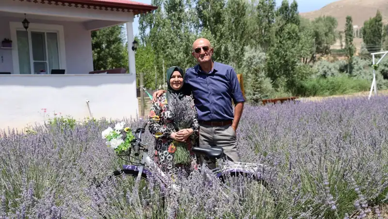 Astım Hastası Eşi İçin Şehir Değiştiren Adamın Hikayesi