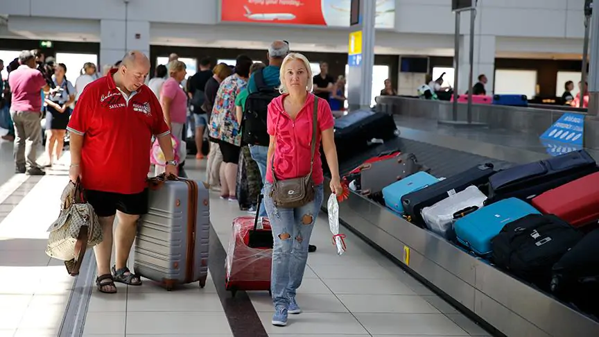 Ekim'de Türkiye'ye Kaç Turist Geldi?