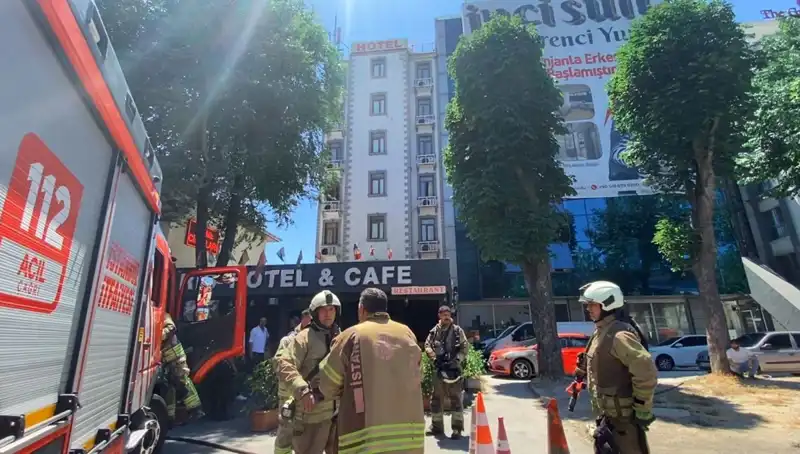 Fatih’te Otel Yemekhanesinde Çıkan Yangın: Detaylar Ortaya Çıktı