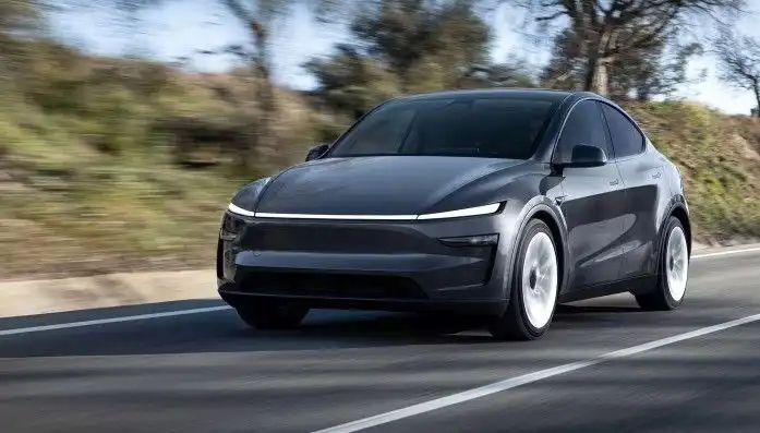 Elon Musk'ın Türkiye'deki Yatırımları: Hangi Kazançlar Elde Edildi?