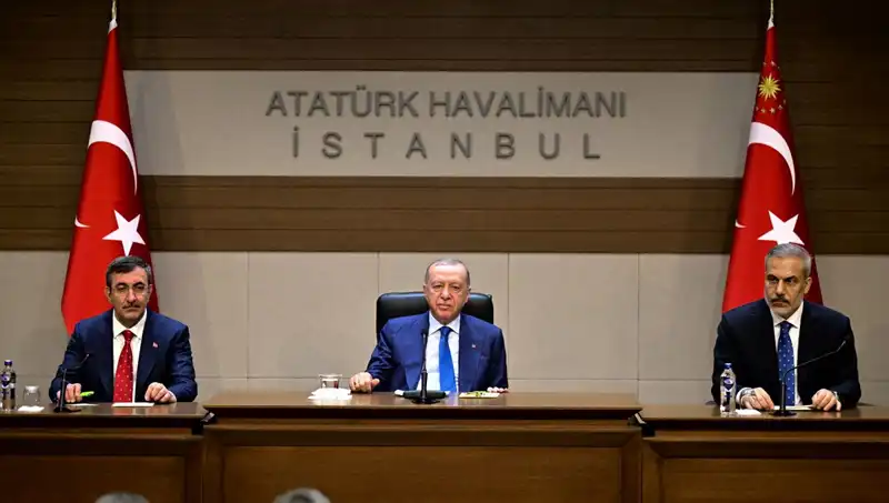 Cumhurbaşkanı Erdoğan'dan Deprem Yorumlarına Sert Tepki: "Sağır Duymaz Uydurur"