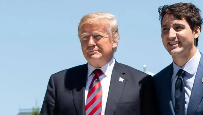 Trump'tan Şok Açıklama: Kanada'ya Yüzde 35 Vergi Tehdidi