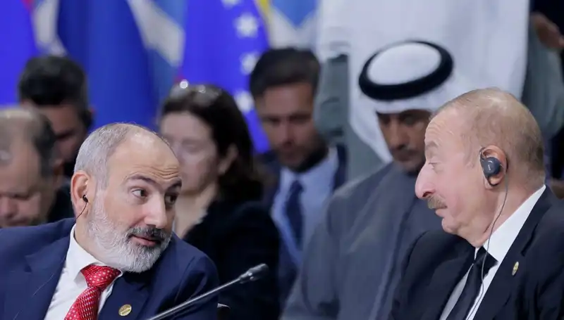 Aliyev ve Paşinyan Barış Görüşmeleri İçin Tarihi Bir Araya Geliyor!