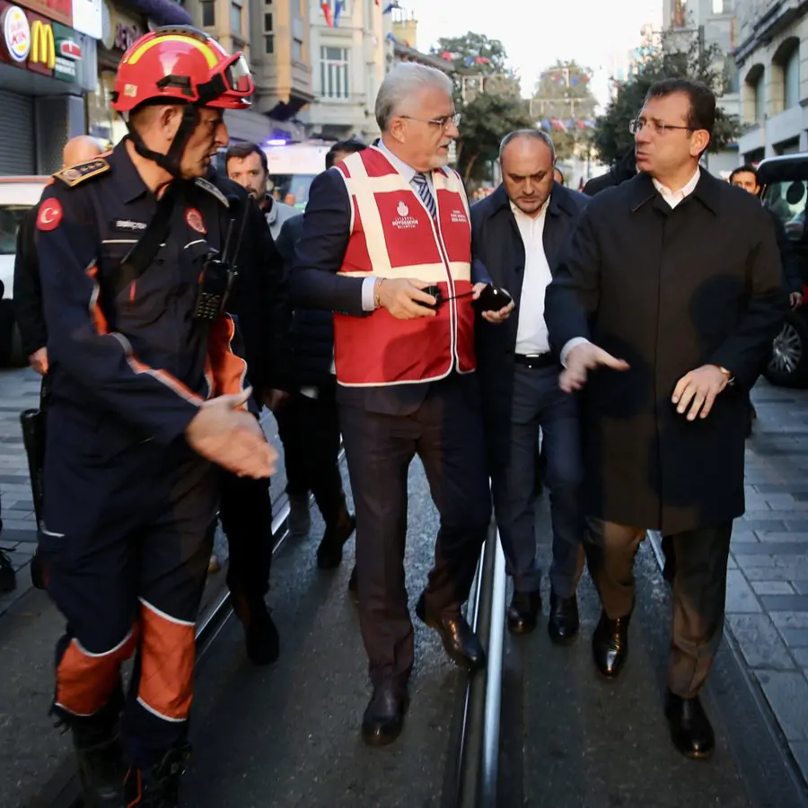 İmamoğlu Patlamanın Yaşandığı İstiklal Caddesinde!