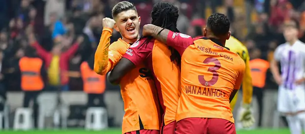 Galatasaray Süper Lig'in Yeni Lideri! Galatasaray-İstanbulspor Maç Özeti