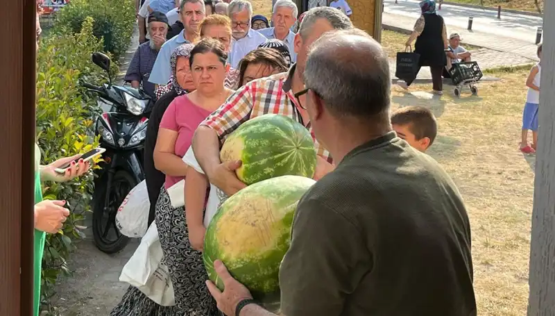 Tarlada Kalan Hasat: Ücretsiz Ürün Dağıtımında Yaşananlar