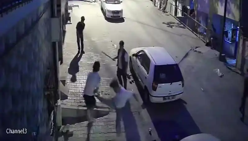 Başakşehir’de Taşlı Sopalı Kavga: Olay Yerinde Neler Oldu?