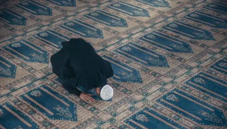 Cuma Namazı Saati 12 Eylül: İstanbul, Ankara ve İzmir'deki Vakitler