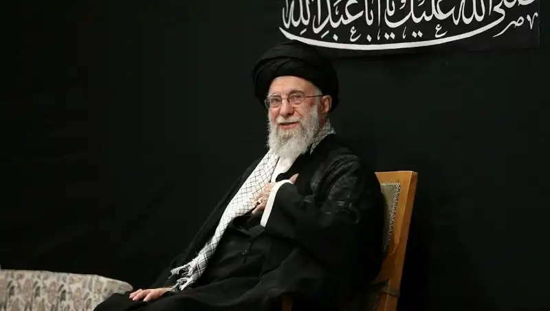 Hamaney, İsrail ile Savaşın Ardından Kamuoyuna İlk Defa Çıktı!