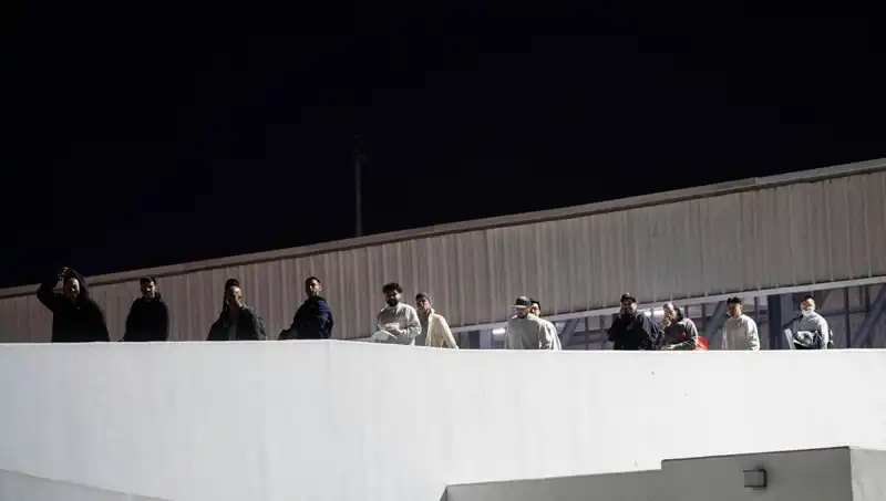 Düzensiz Göçmenlerin Kaçışı: Türkiye'nin İki İlinde Büyük Operasyon
