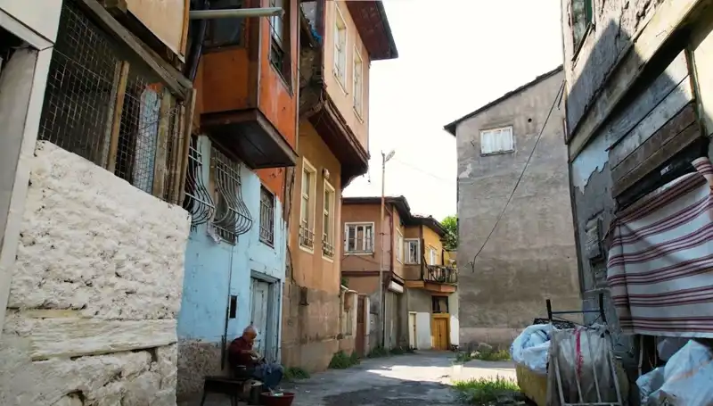 Ankara'nın Tarihi Yahudi Mahallesi: Hoşgörünün Simgesi Nasıl Yaşatılıyor?