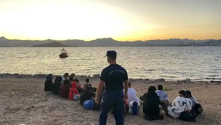 Bodrum Sahilinde 20 Düzensiz Göçmen Yakalandı: Olayın Ardındaki Gerçekler