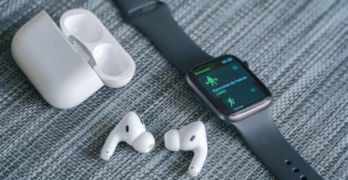 Apple’ın AirPods Lite ve Büyük Ekranlı Akıllı Saat Planı