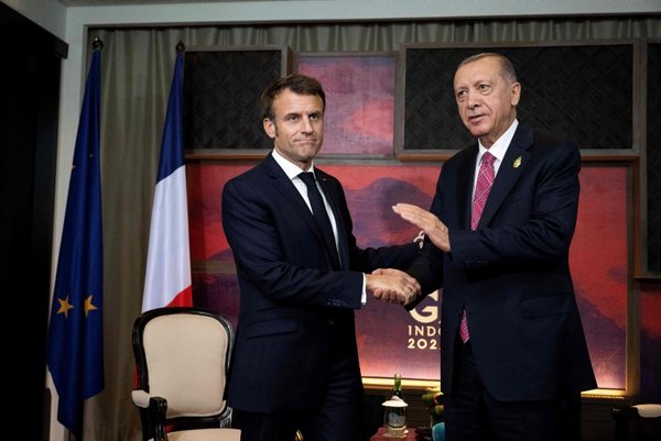 Macron'dan Erdoğan Yorumu: ''Çok Etkin Rol Oynuyor''