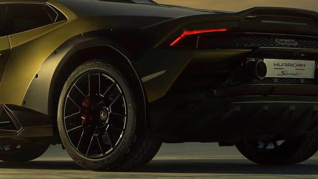 Lamborghini Huracan Sterrato