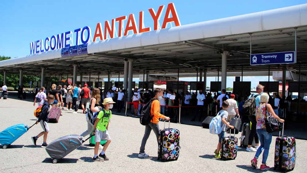 Türkiye'ye En Çok Turist Hangi Ülkeden Geldi?