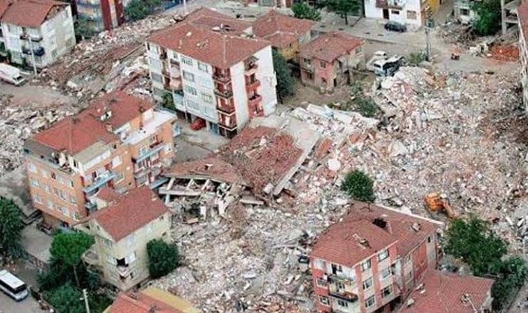 Büyük İstanbul Depreminde Neler Yaşandı