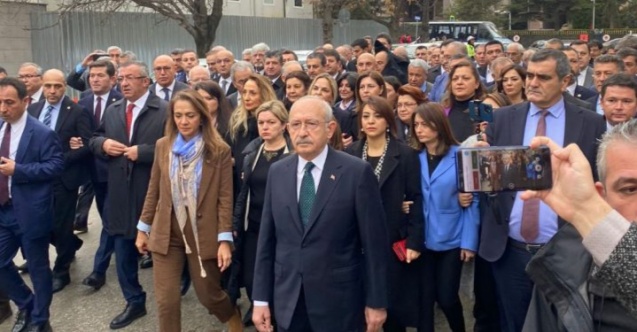 Ankara'da Yer Yerinden Oynuyor! Kılıçdaroğlu, Adalet Bakanlığı'nın Kapılarına Dayandı