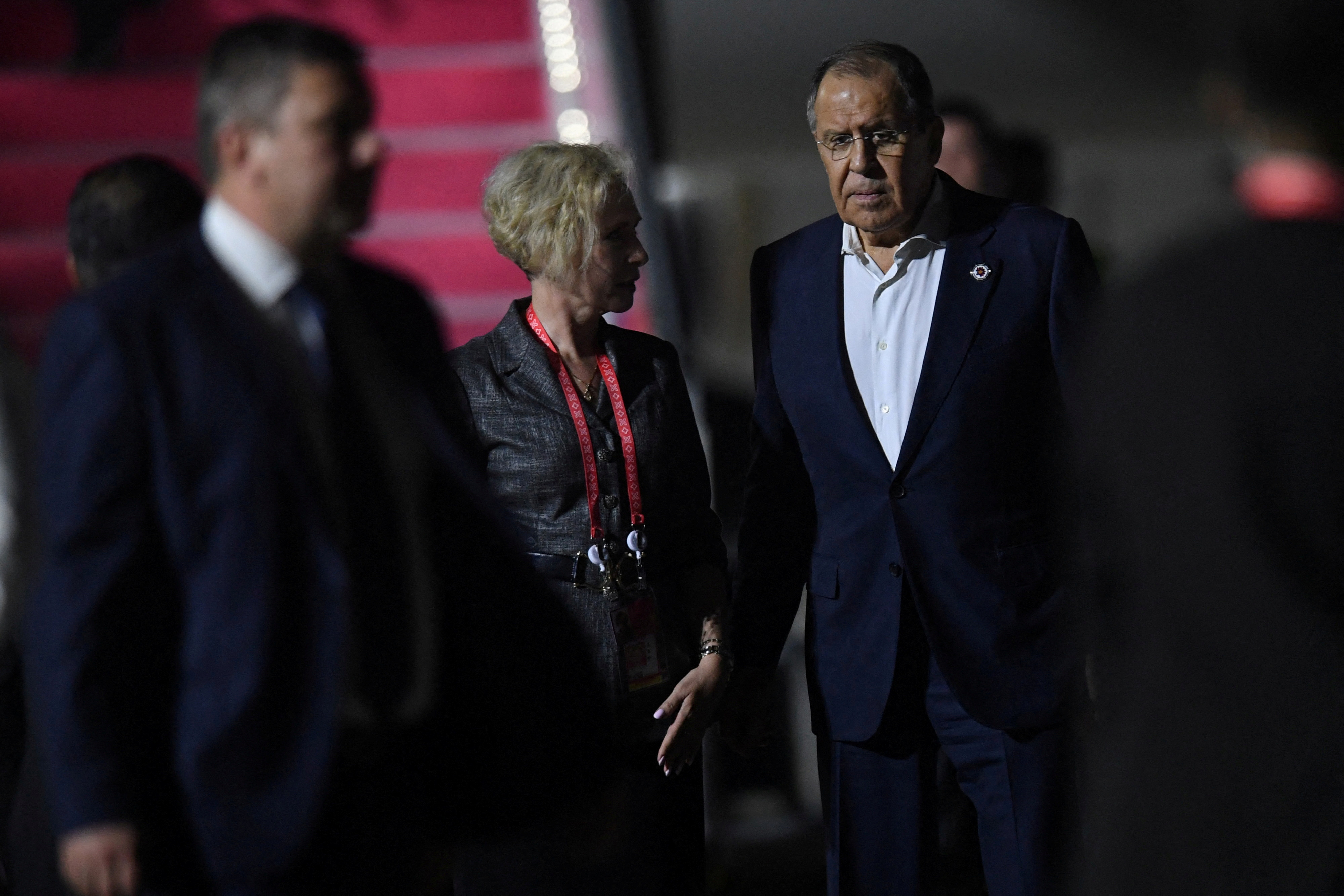 Rusya Dışişleri Bakanı Lavrov da Zirvede Yerini Aldı